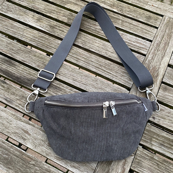 Sac banane en velours côtelé - gris foncé