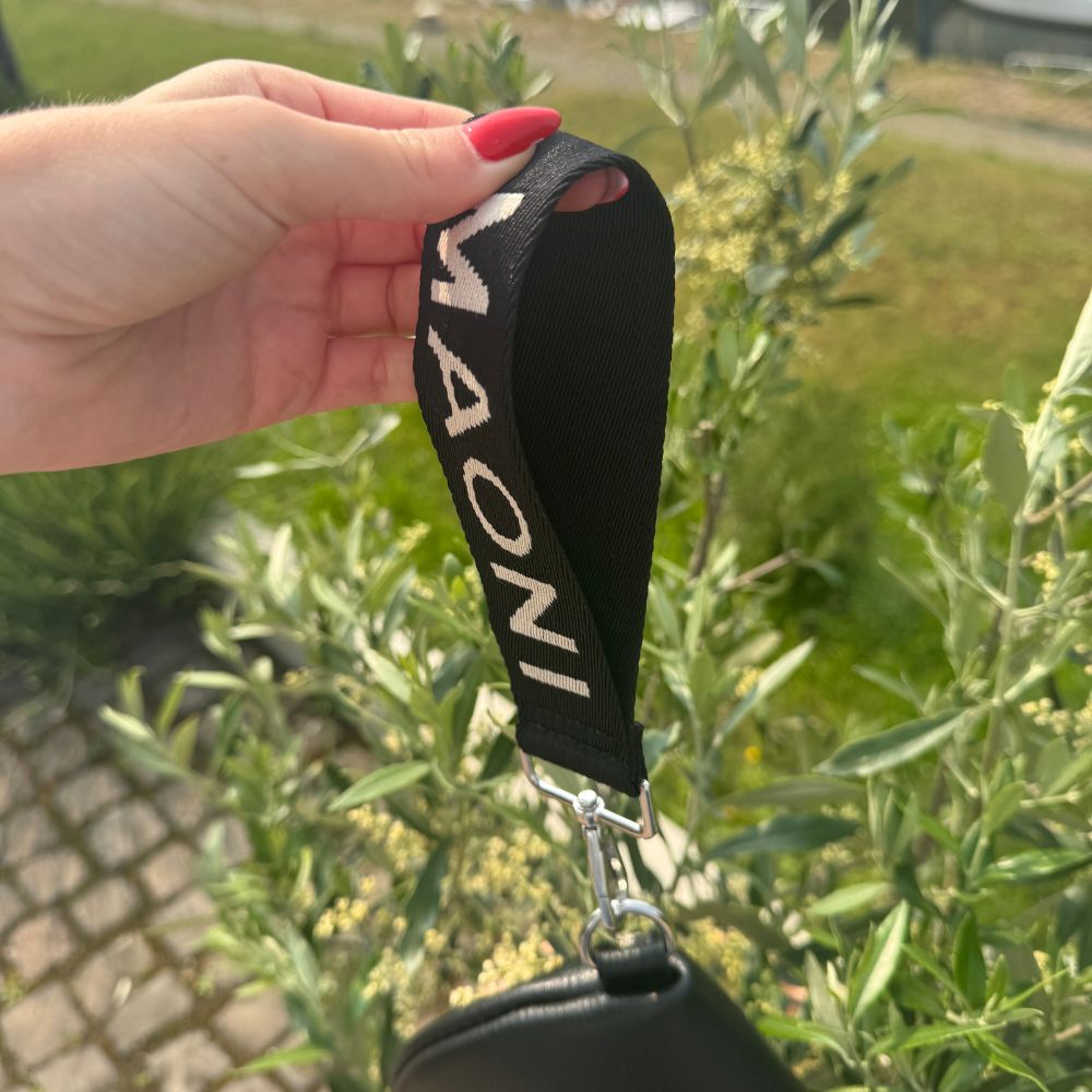 Handschlaufe MAONI-Schlüsselanhänger in Schwarz-Beige