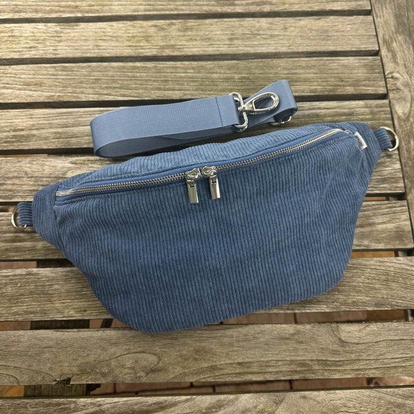 XL Bauchtasche Cord in Blau groß