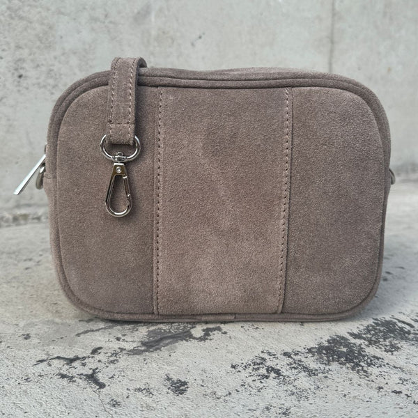 Umhängetasche Crossbody Classic Wildleder - SILBER