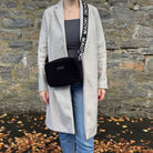 Cord Crossbody Tasche