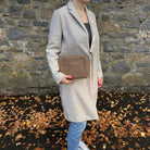 Cord Crossbody Tasche