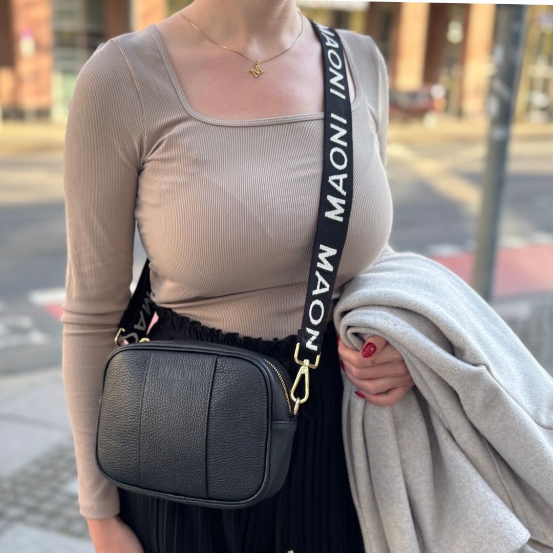 Crossbody Tasche Leder mit goldenem Verschluss