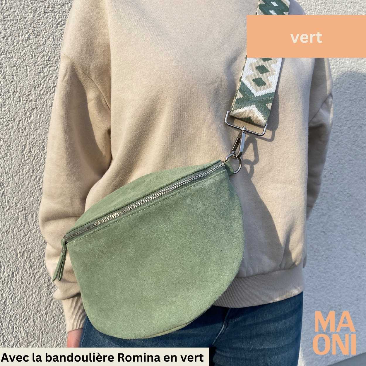 sac banane en daim grand vert porté